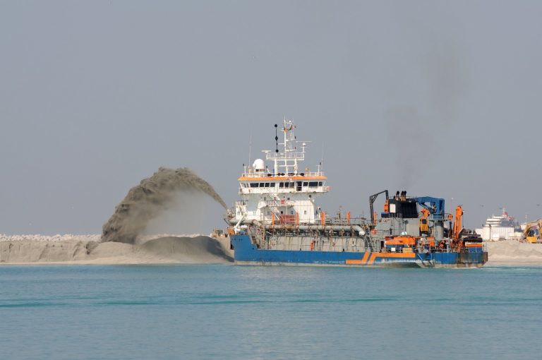 Preventing Accidents for Dredger Workers