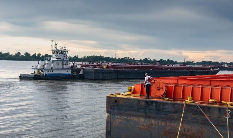 Tug Boat and Barge, Fraser River