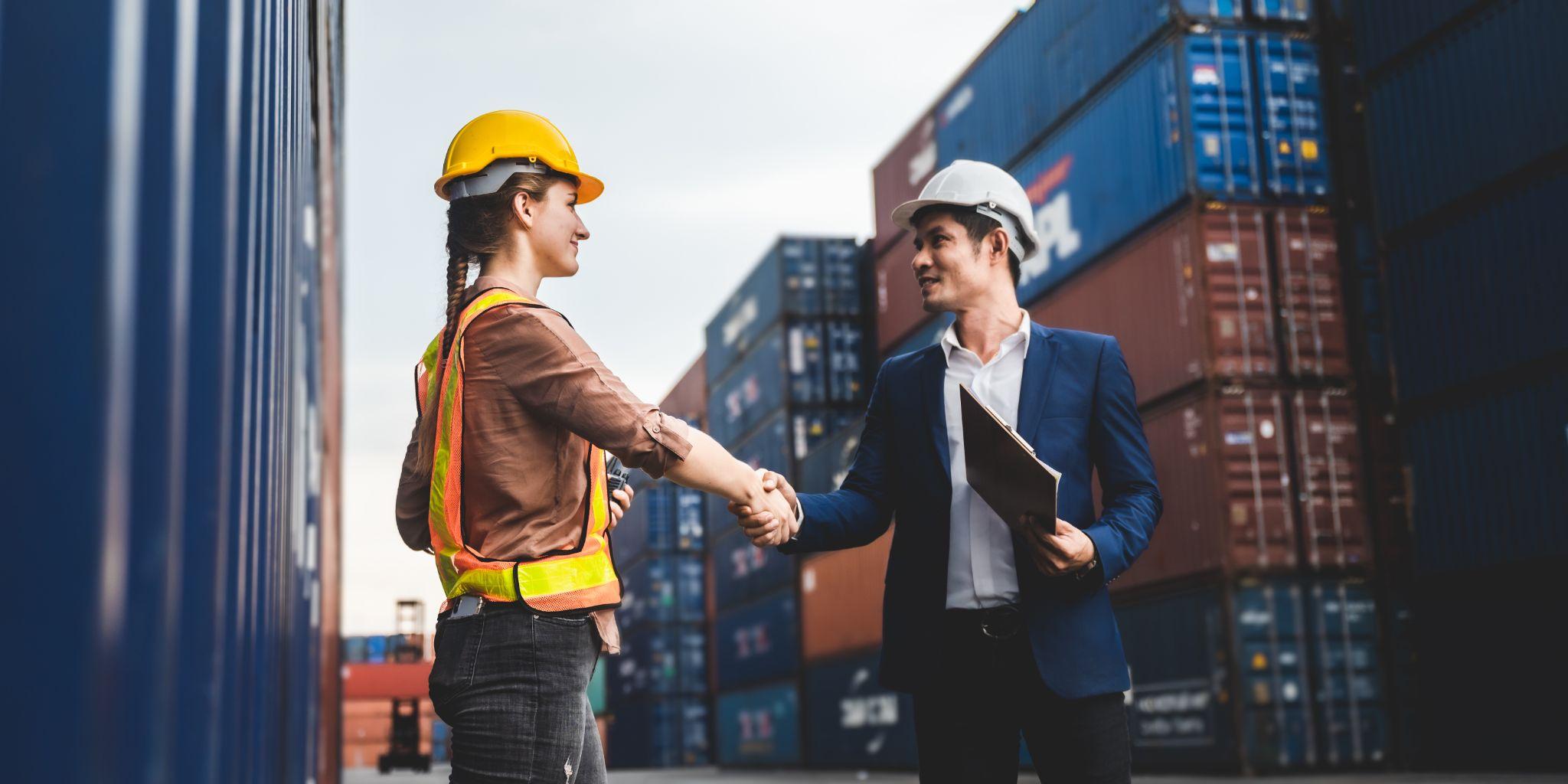 Maritime lawyer meeting with a maritime employee